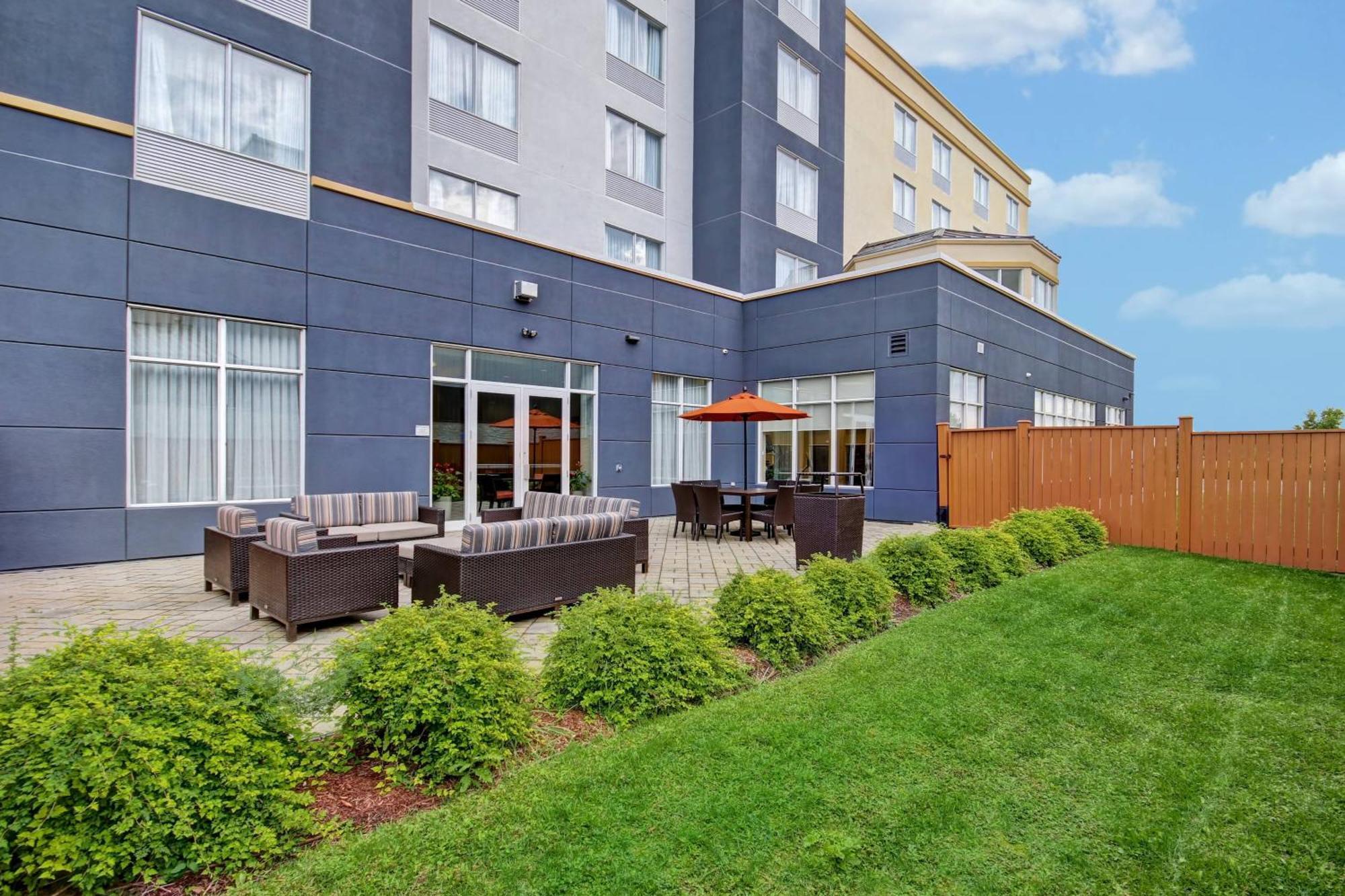 Fairfield Inn & Suites By Marriott Guelph Exterior foto